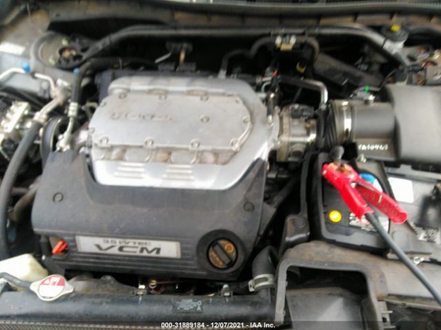 Photo 9 VIN: 1HGCS2B89BA005475 - HONDA ACCORD CPE 