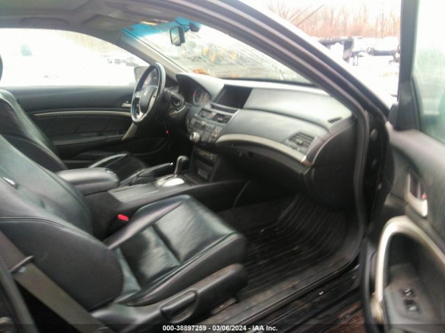 Photo 4 VIN: 1HGCS2B8XCA000268 - HONDA ACCORD 