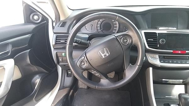 Photo 15 VIN: 1HGCT1275EA600200 - HONDA ACCORD 