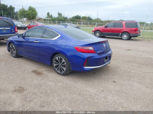 Photo 2 VIN: 1HGCT1A7XHA007003 - HONDA ACCORD COUPE 