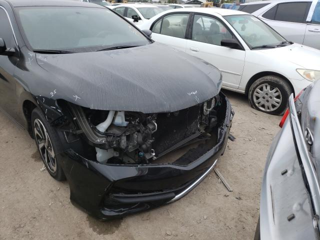 Photo 8 VIN: 1HGCT1B30HA006437 - HONDA ACCORD LX- 