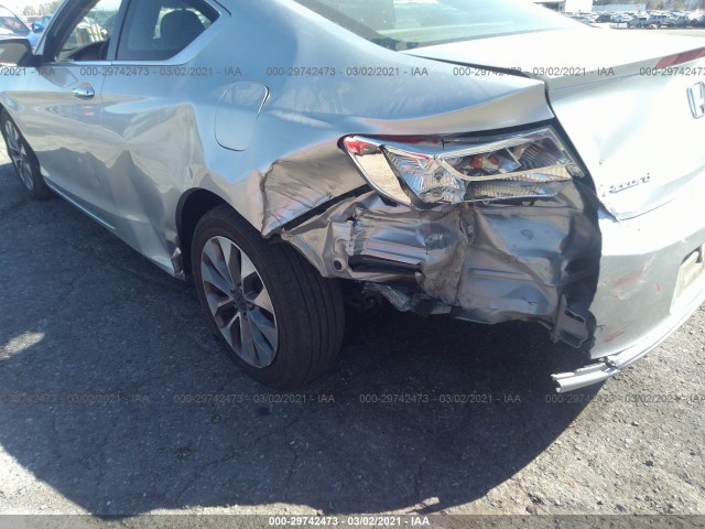 Photo 5 VIN: 1HGCT1B31EA015837 - HONDA ACCORD COUPE 