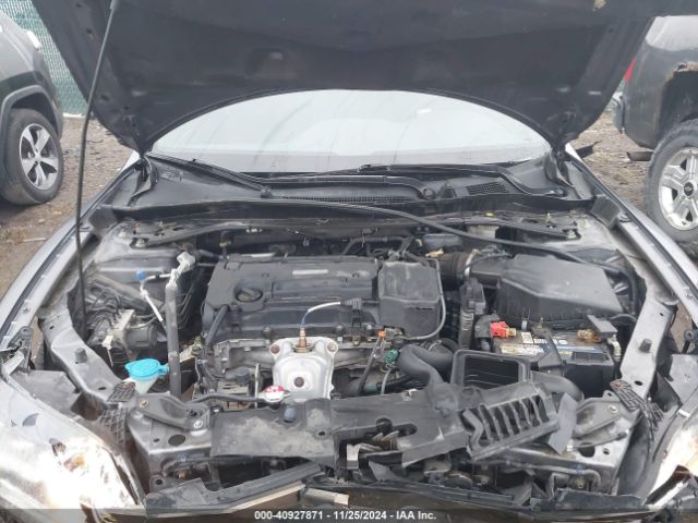 Photo 9 VIN: 1HGCT1B31GA011550 - HONDA ACCORD 