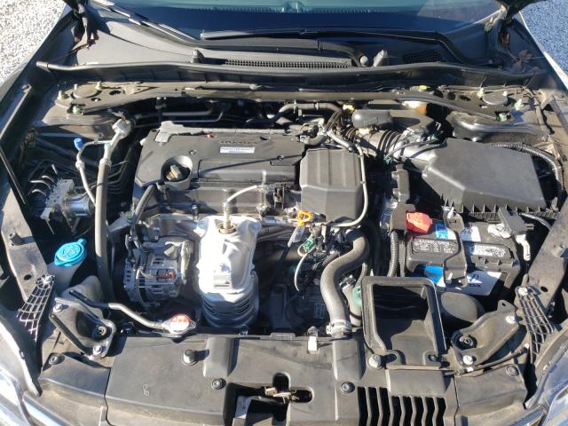 Photo 6 VIN: 1HGCT1B32HA003734 - HONDA ACCORD LX- 