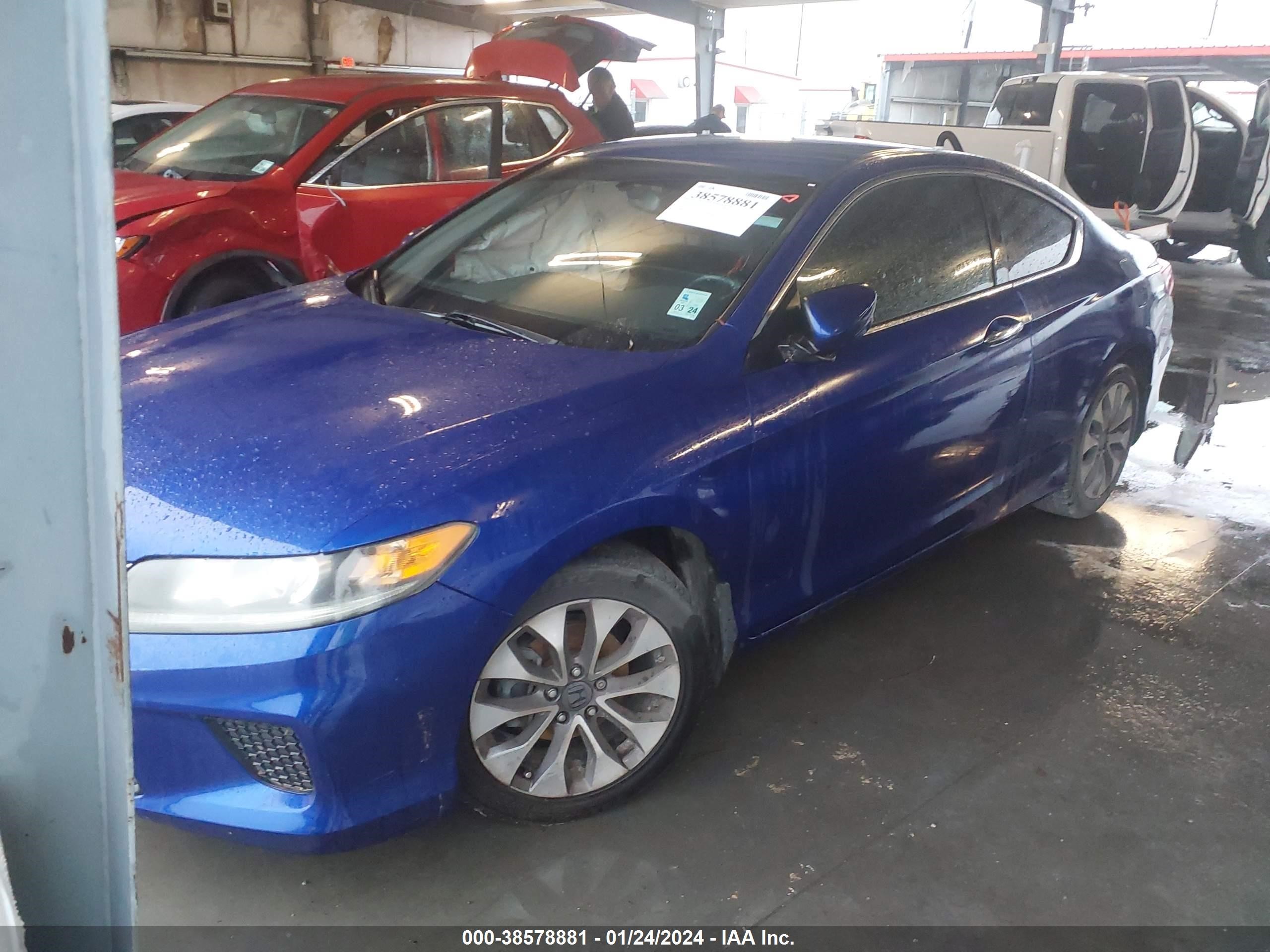 Photo 1 VIN: 1HGCT1B35FA014322 - HONDA ACCORD 