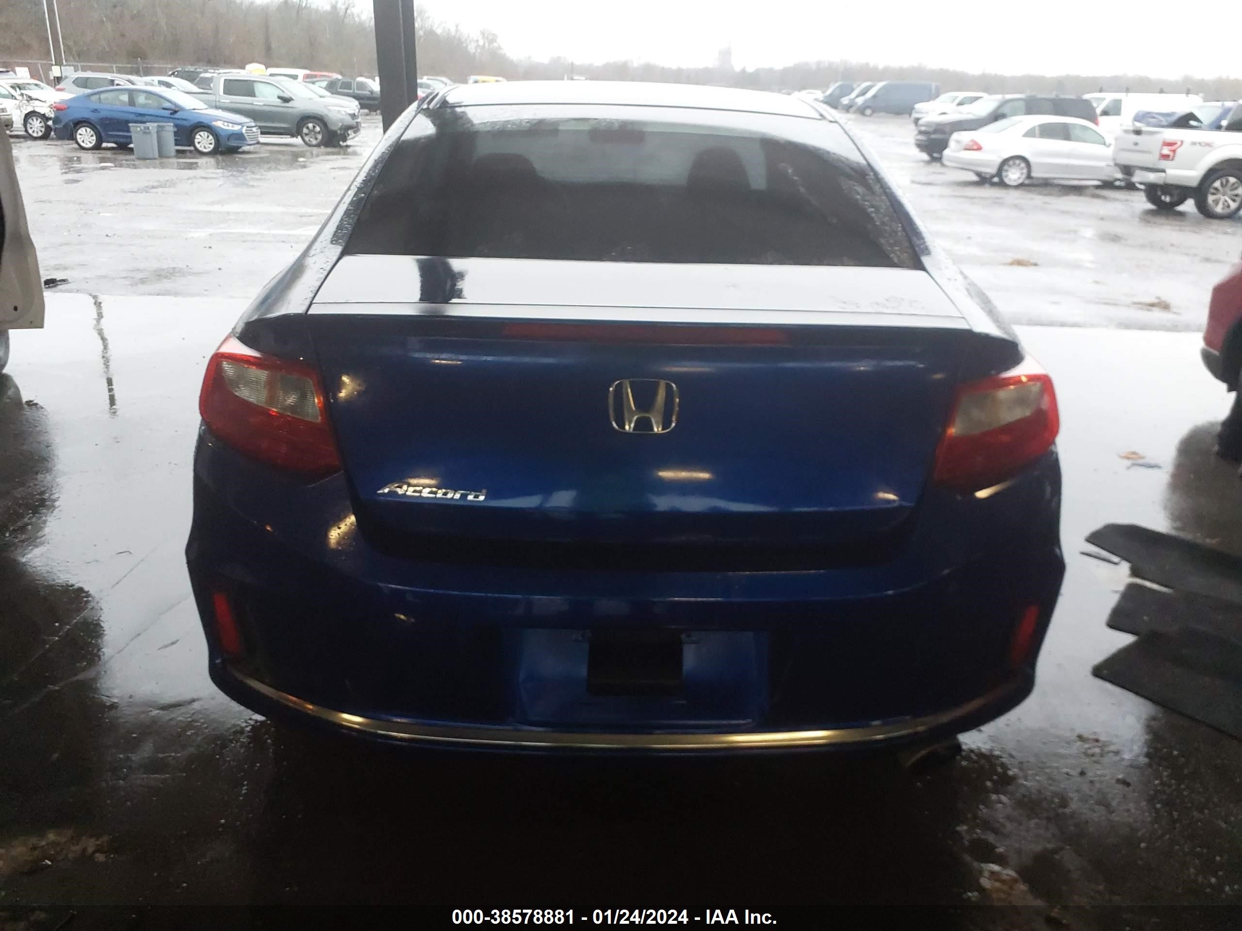 Photo 15 VIN: 1HGCT1B35FA014322 - HONDA ACCORD 