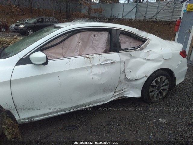 Photo 5 VIN: 1HGCT1B37FA014631 - HONDA ACCORD COUPE 