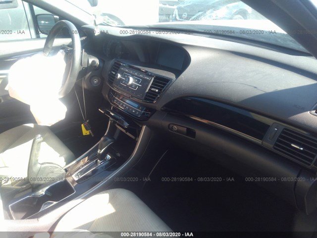 Photo 4 VIN: 1HGCT1B38HA002099 - HONDA ACCORD COUPE 