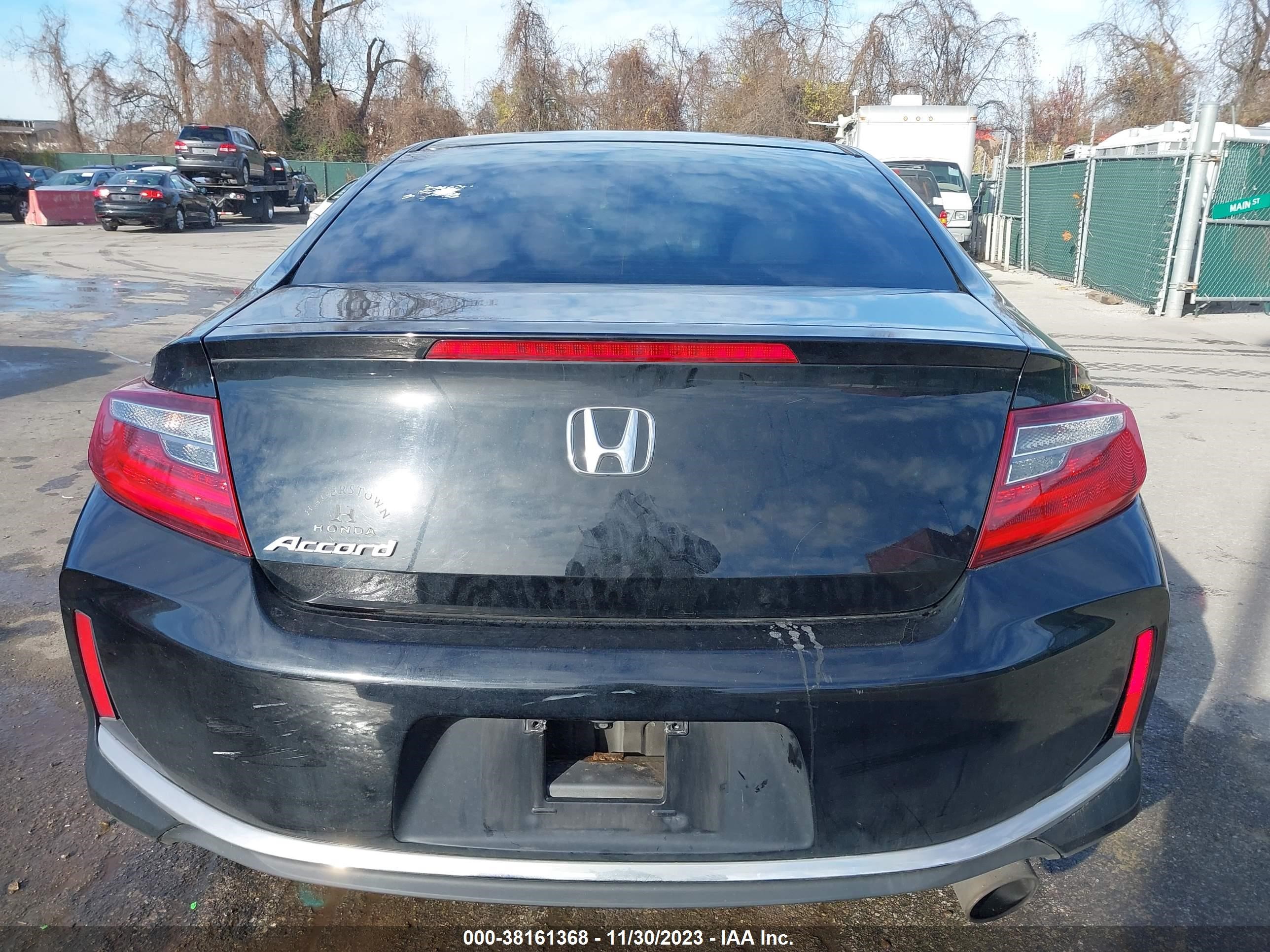 Photo 15 VIN: 1HGCT1B3XGA012048 - HONDA ACCORD 