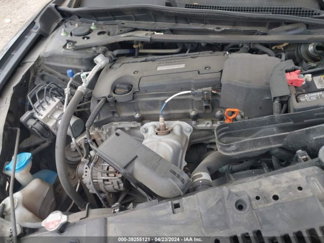 Photo 9 VIN: 1HGCT1B46GA002772 - HONDA ACCORD 