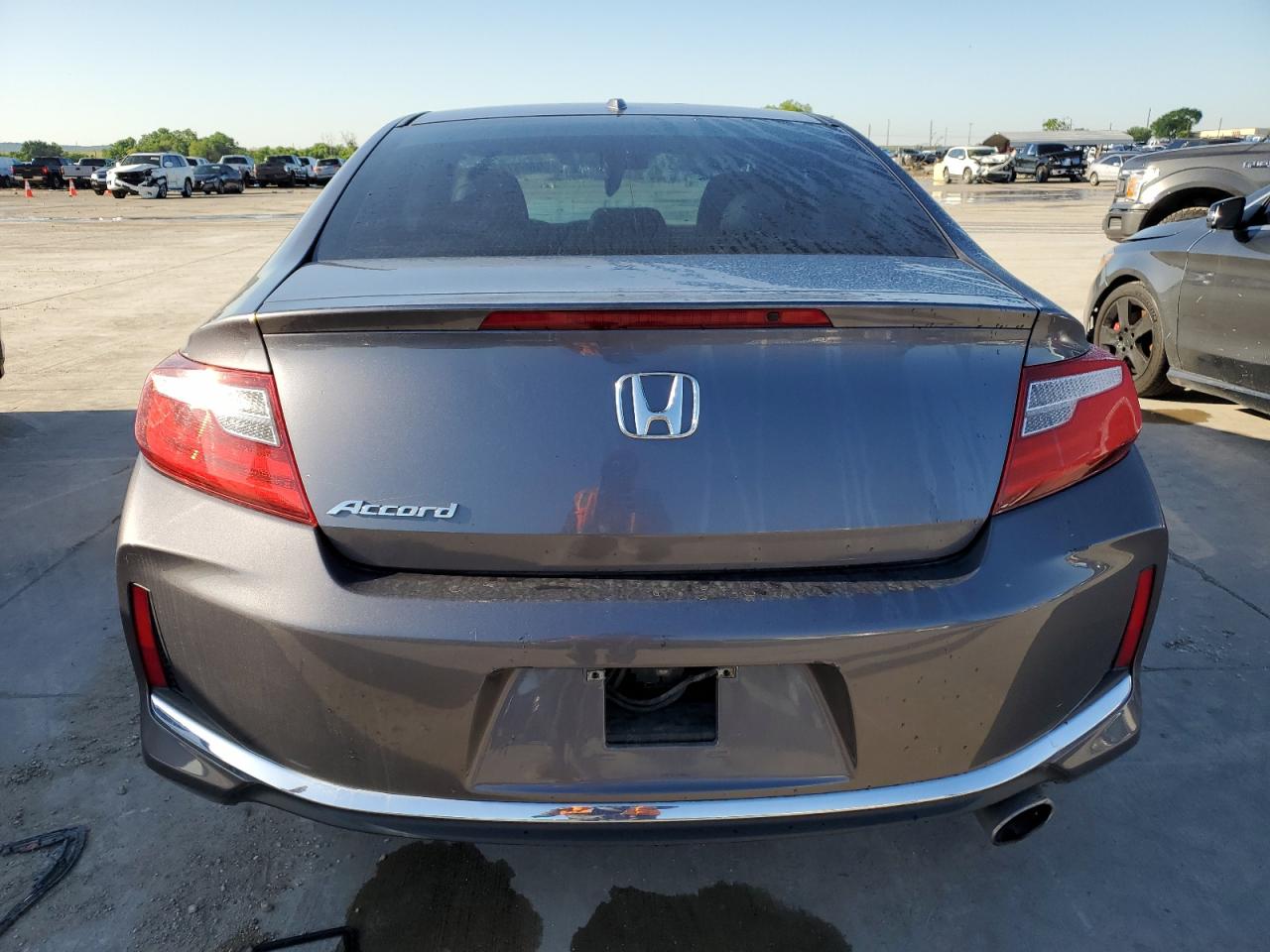 Photo 5 VIN: 1HGCT1B68GA002046 - HONDA ACCORD 