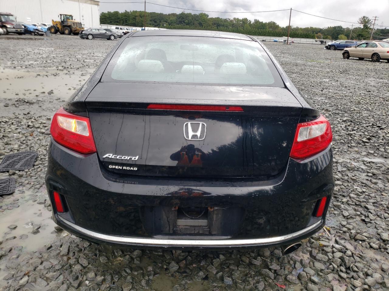 Photo 5 VIN: 1HGCT1B70DA016172 - HONDA ACCORD 