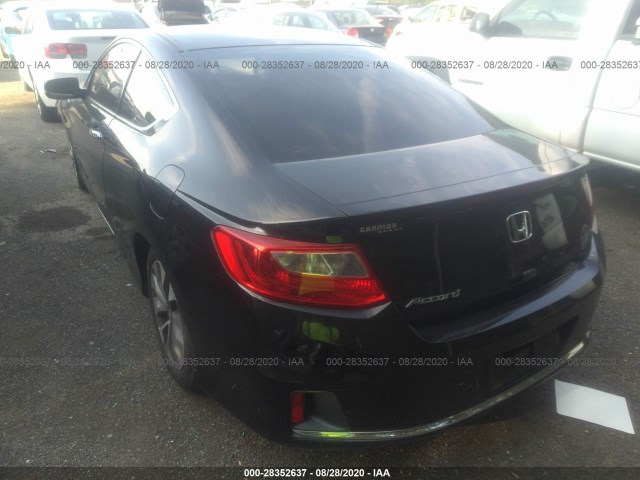 Photo 2 VIN: 1HGCT1B72DA011815 - HONDA ACCORD CPE 