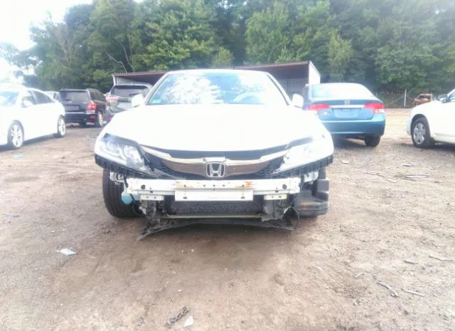 Photo 5 VIN: 1HGCT1B75GA002885 - HONDA ACCORD COUPE 