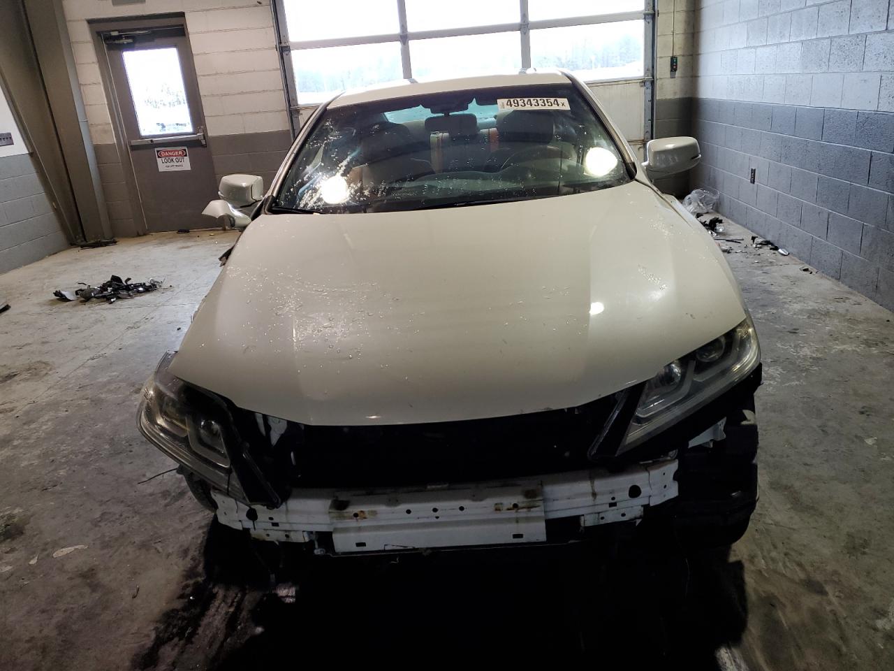 Photo 4 VIN: 1HGCT1B78HA006611 - HONDA ACCORD 