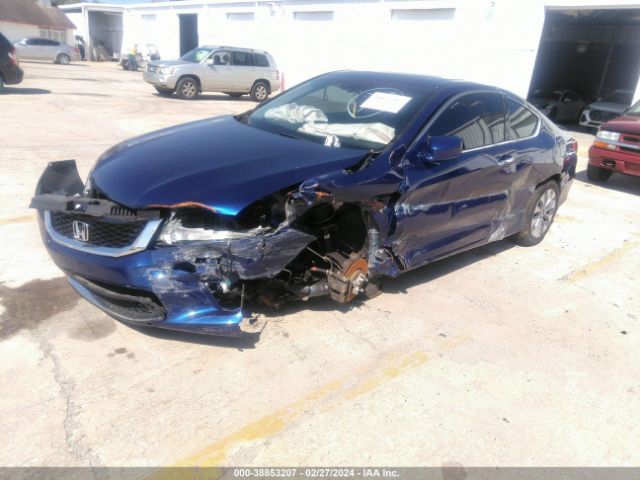 Photo 1 VIN: 1HGCT1B80FA001599 - HONDA ACCORD 