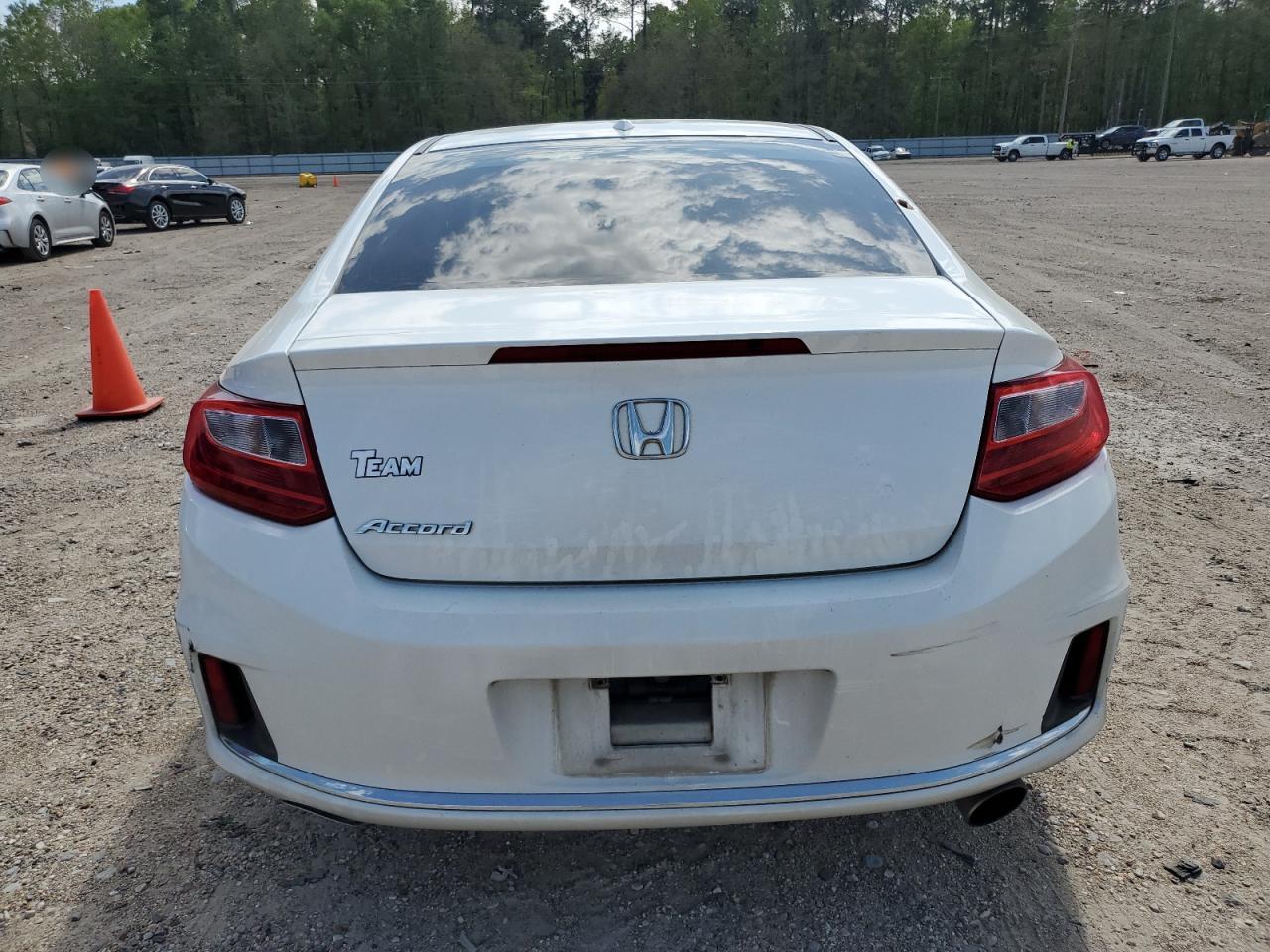 Photo 5 VIN: 1HGCT1B81EA004137 - HONDA ACCORD 