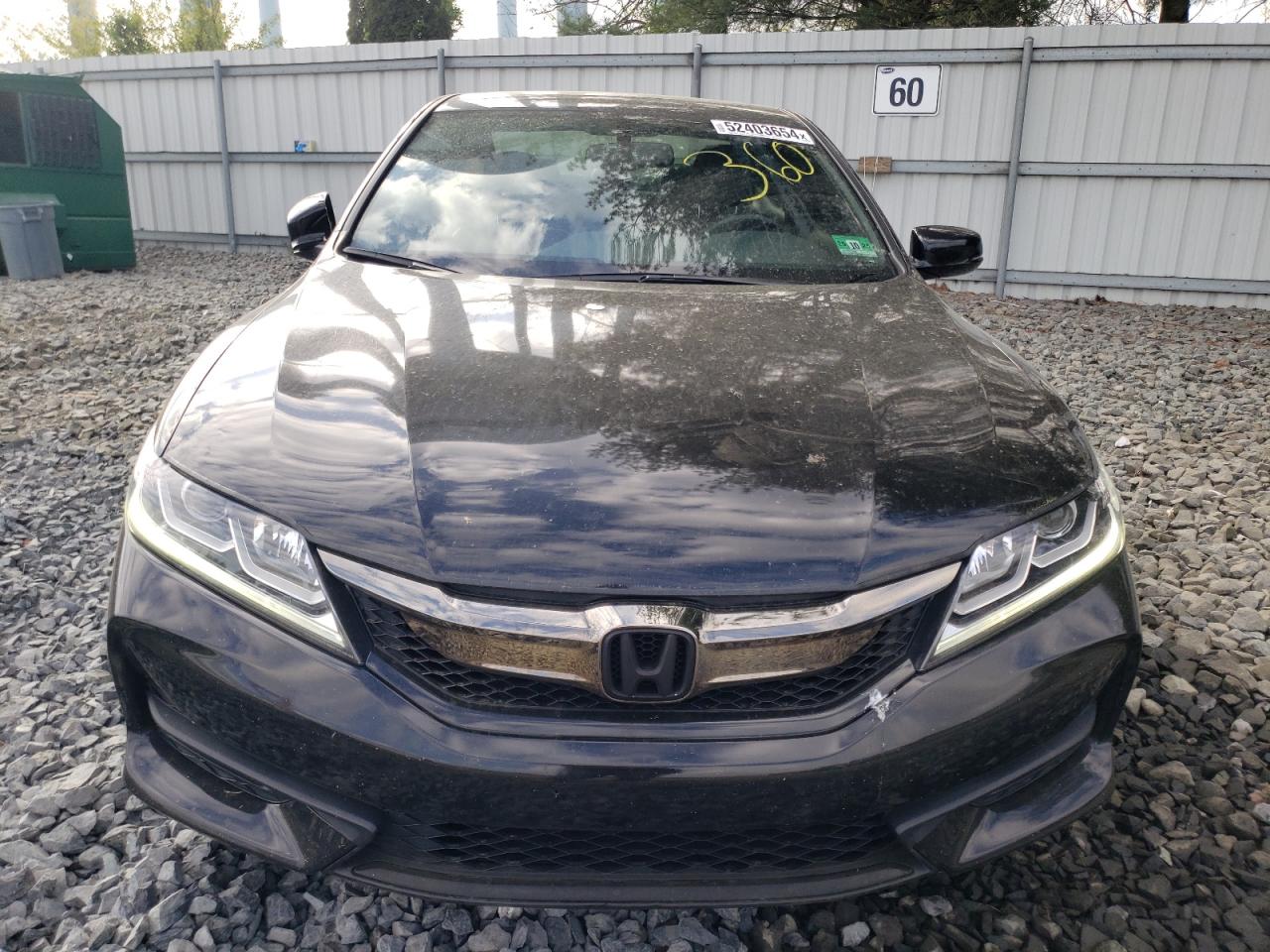 Photo 4 VIN: 1HGCT1B82GA012377 - HONDA ACCORD 