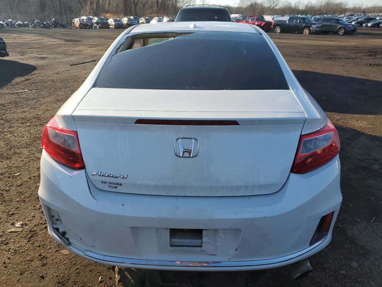 Photo 5 VIN: 1HGCT1B83EA008707 - HONDA ACCORD 