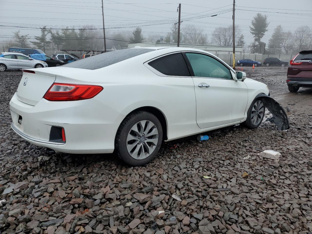 Photo 2 VIN: 1HGCT1B83EA014507 - HONDA ACCORD 