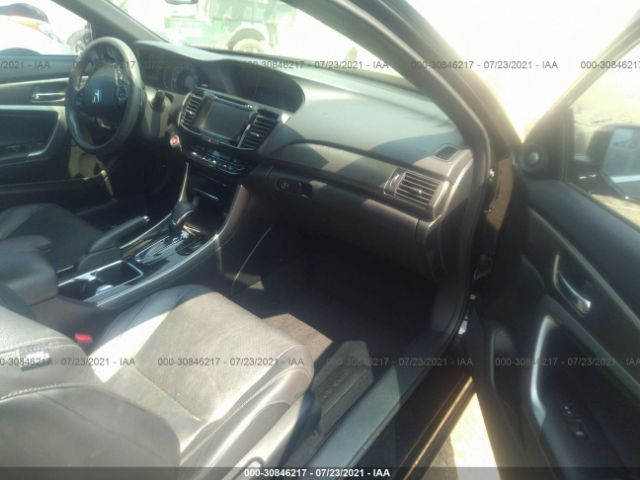 Photo 4 VIN: 1HGCT1B83HA007982 - HONDA ACCORD COUPE 