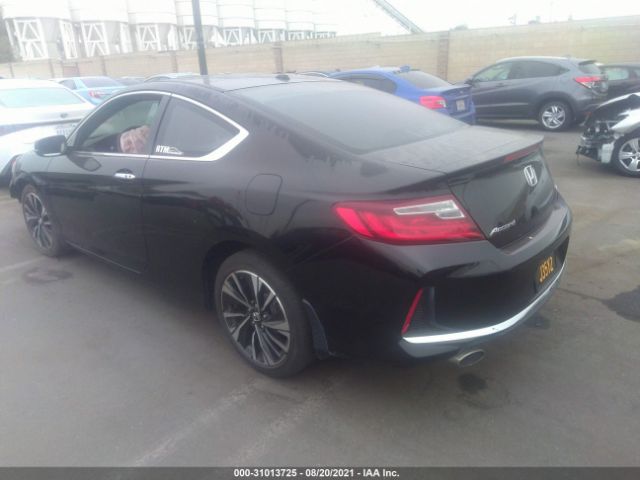 Photo 2 VIN: 1HGCT2A8XHA003239 - HONDA ACCORD 