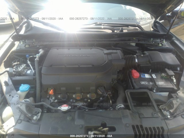 Photo 9 VIN: 1HGCT2B03HA001602 - HONDA ACCORD 