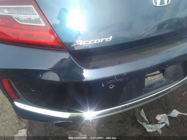 Photo 5 VIN: 1HGCT2B06HA003599 - HONDA ACCORD COUPE 