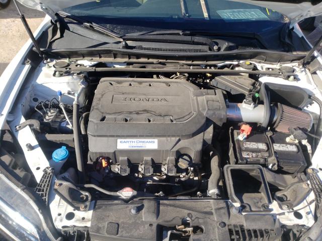 Photo 6 VIN: 1HGCT2B08HA003197 - HONDA ACCORD 