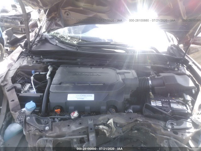 Photo 9 VIN: 1HGCT2B81DA010590 - HONDA ACCORD CPE 