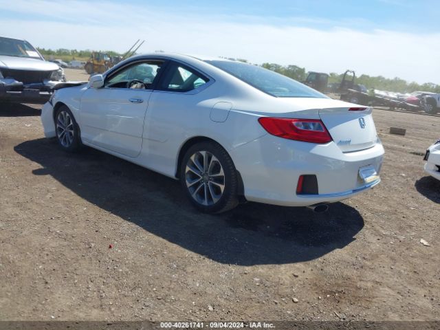 Photo 2 VIN: 1HGCT2B81FA008910 - HONDA ACCORD 