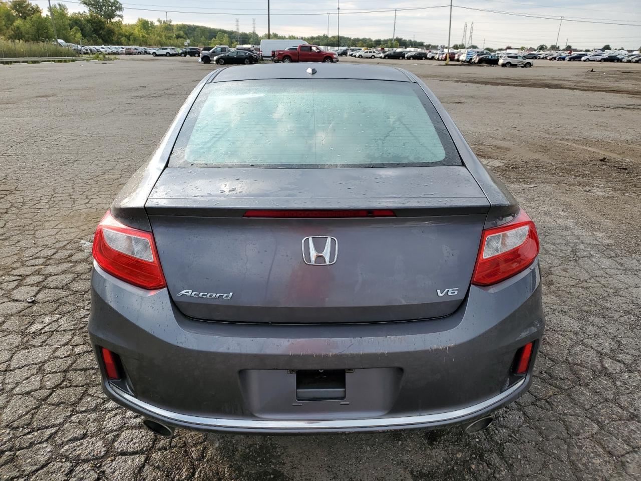 Photo 5 VIN: 1HGCT2B83FA003692 - HONDA ACCORD 