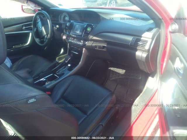 Photo 4 VIN: 1HGCT2B85HA006032 - HONDA ACCORD COUPE 