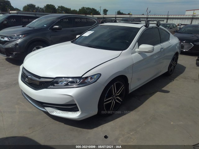 Photo 1 VIN: 1HGCT2B87EA001104 - HONDA ACCORD COUPE 