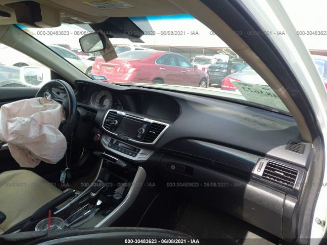 Photo 4 VIN: 1HGCT2B88DA006956 - HONDA ACCORD CPE 