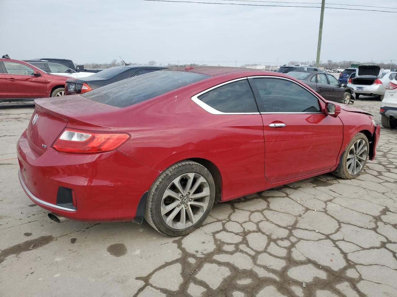 Photo 2 VIN: 1HGCT2B88FA007107 - HONDA ACCORD 