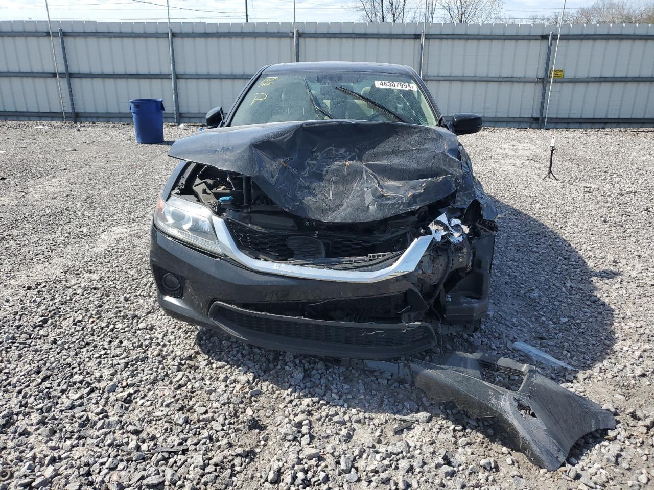 Photo 4 VIN: 1HGCT2B8XFA001633 - HONDA ACCORD 