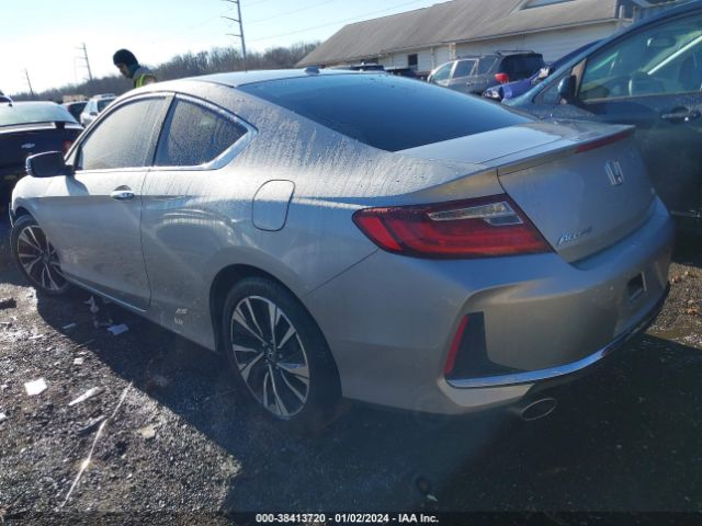 Photo 2 VIN: 1HGCT2B8XGA000466 - HONDA ACCORD 