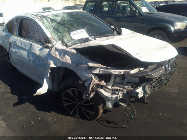 Photo 5 VIN: 1HGCT2B8XHA003840 - HONDA ACCORD COUPE 