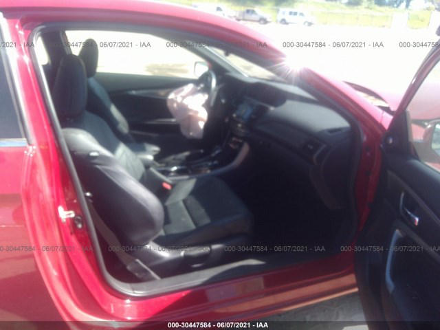 Photo 4 VIN: 1HGCT2B92GA002902 - HONDA ACCORD COUPE 