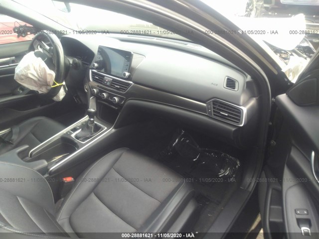 Photo 4 VIN: 1HGCV1E39JA071153 - HONDA ACCORD SEDAN 