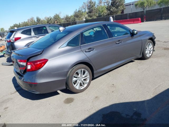 Photo 3 VIN: 1HGCV1F10JA026115 - HONDA ACCORD 