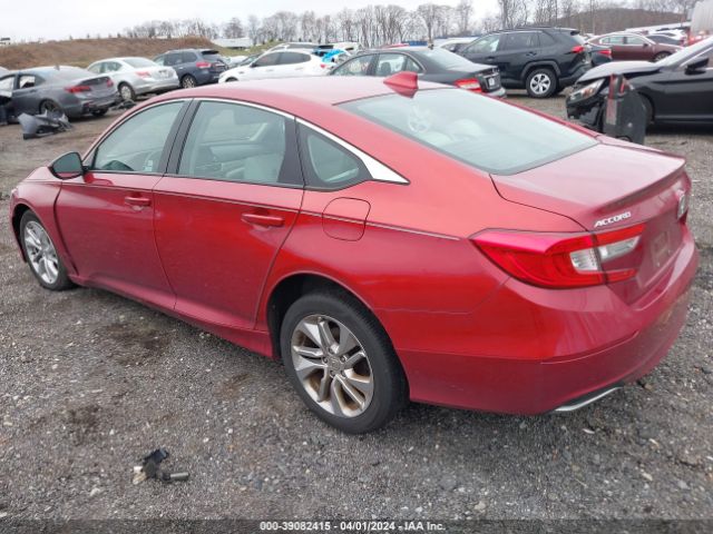 Photo 2 VIN: 1HGCV1F10JA067599 - HONDA ACCORD 