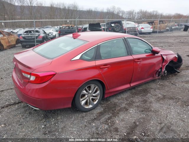 Photo 3 VIN: 1HGCV1F10JA067599 - HONDA ACCORD 