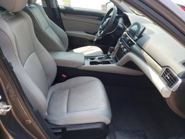 Photo 4 VIN: 1HGCV1F10JA071491 - HONDA ACCORD LX 