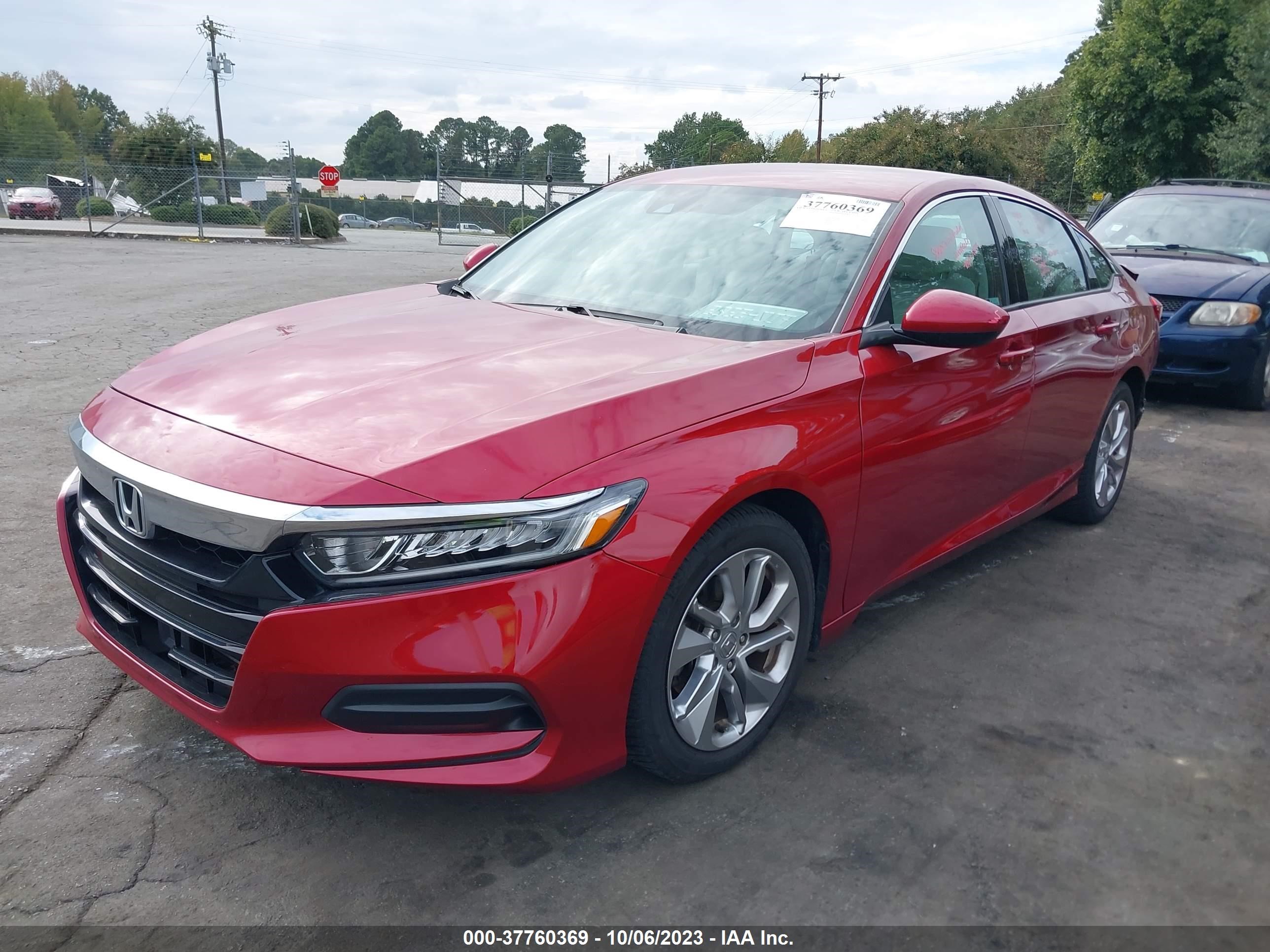 Photo 1 VIN: 1HGCV1F10JA092762 - HONDA ACCORD 