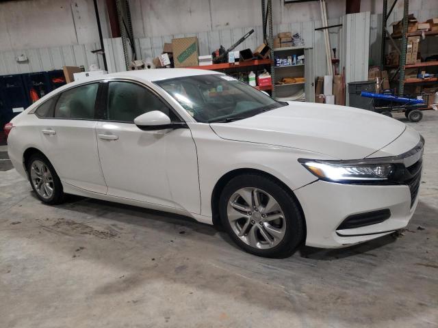 Photo 3 VIN: 1HGCV1F10JA138297 - HONDA ACCORD 