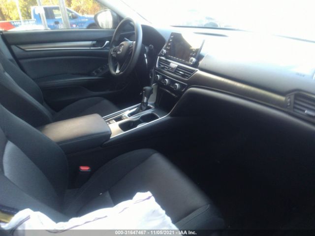 Photo 4 VIN: 1HGCV1F10JA138414 - HONDA ACCORD SEDAN 