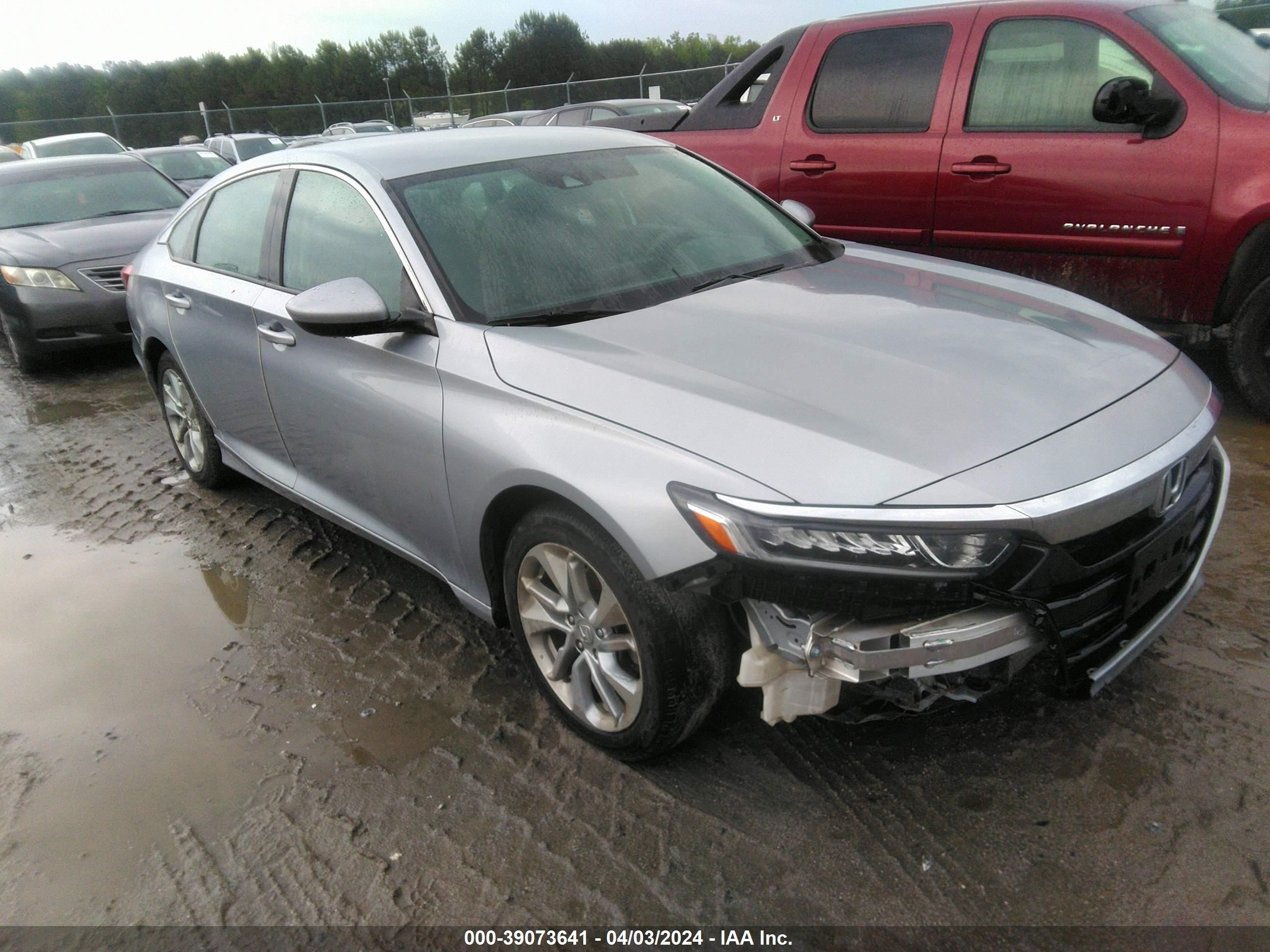 Photo 0 VIN: 1HGCV1F10JA206422 - HONDA ACCORD 