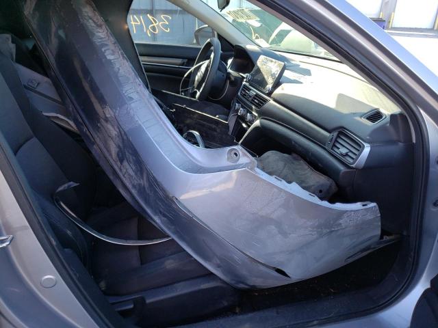 Photo 4 VIN: 1HGCV1F10KA003614 - HONDA ACCORD LX 